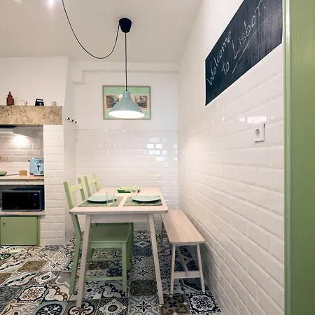 Mouraria 1st Floor - 1881 Appartement